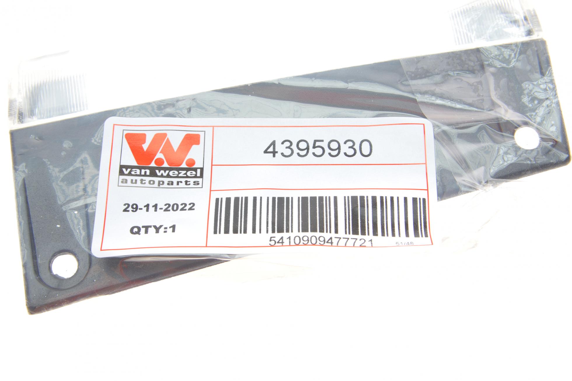 4395930 VAN WEZEL